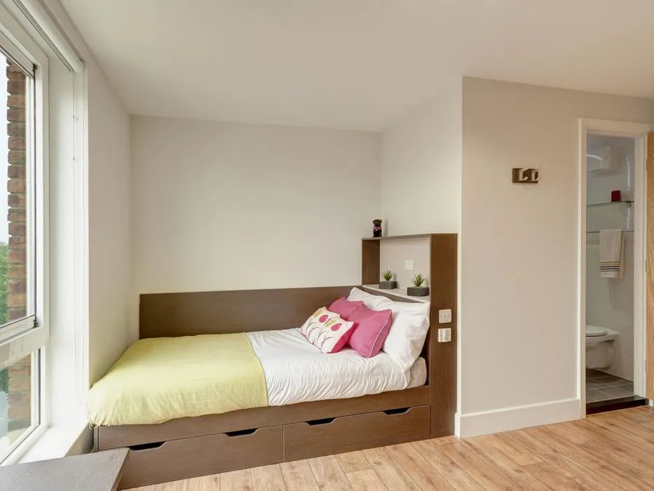 Premium En Suite ROOM 1