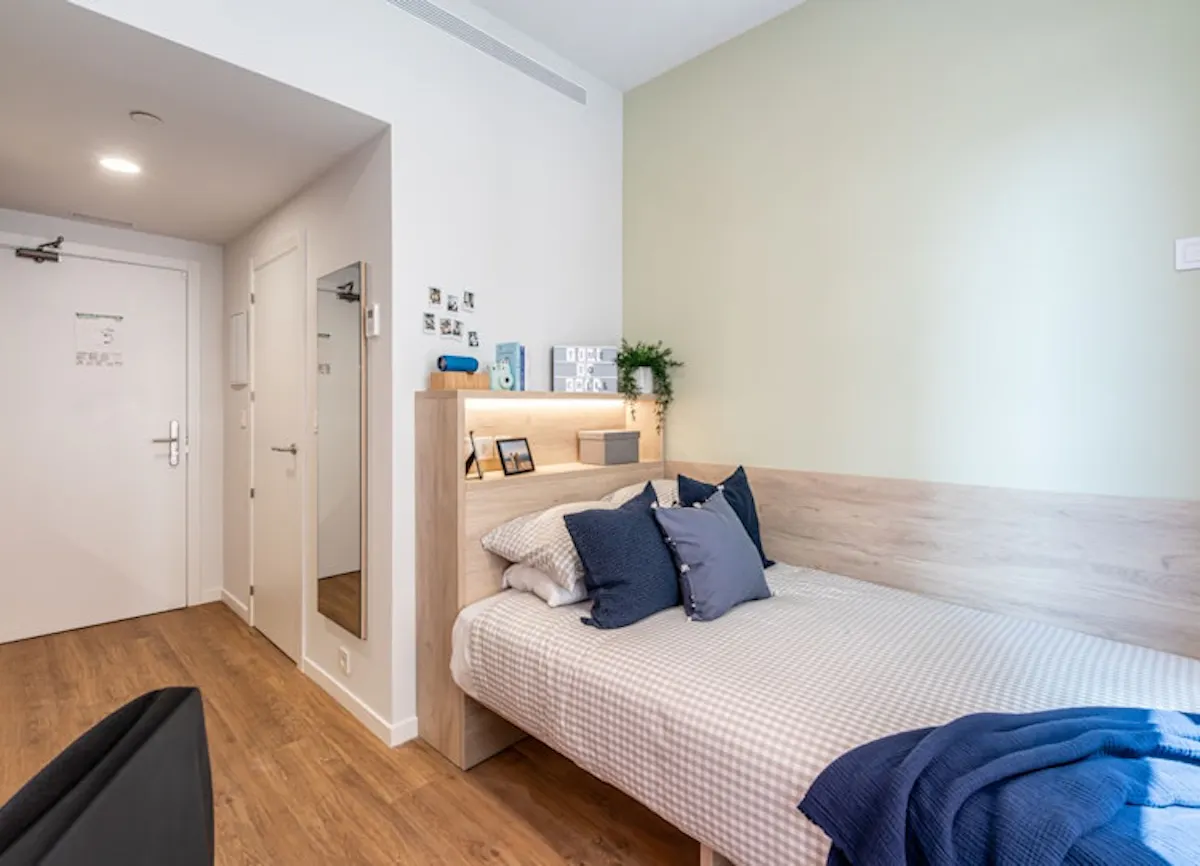 Premium Ensuite with Catering ROOM