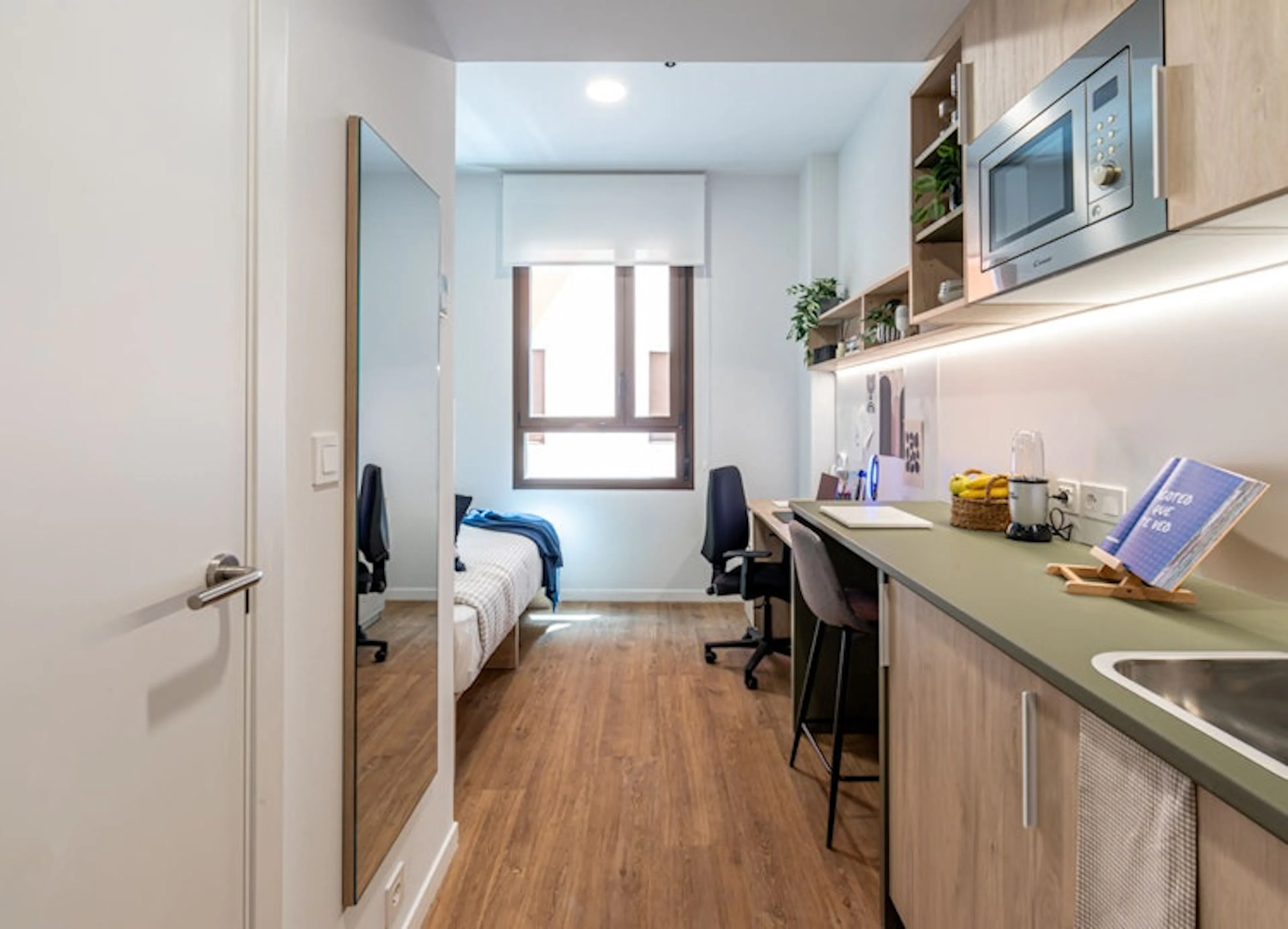 Premium Ensuite with Catering KITCHEN 3