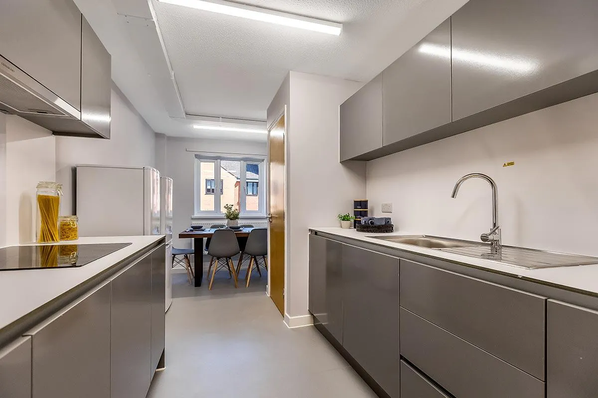 Premium Non-Ensuite