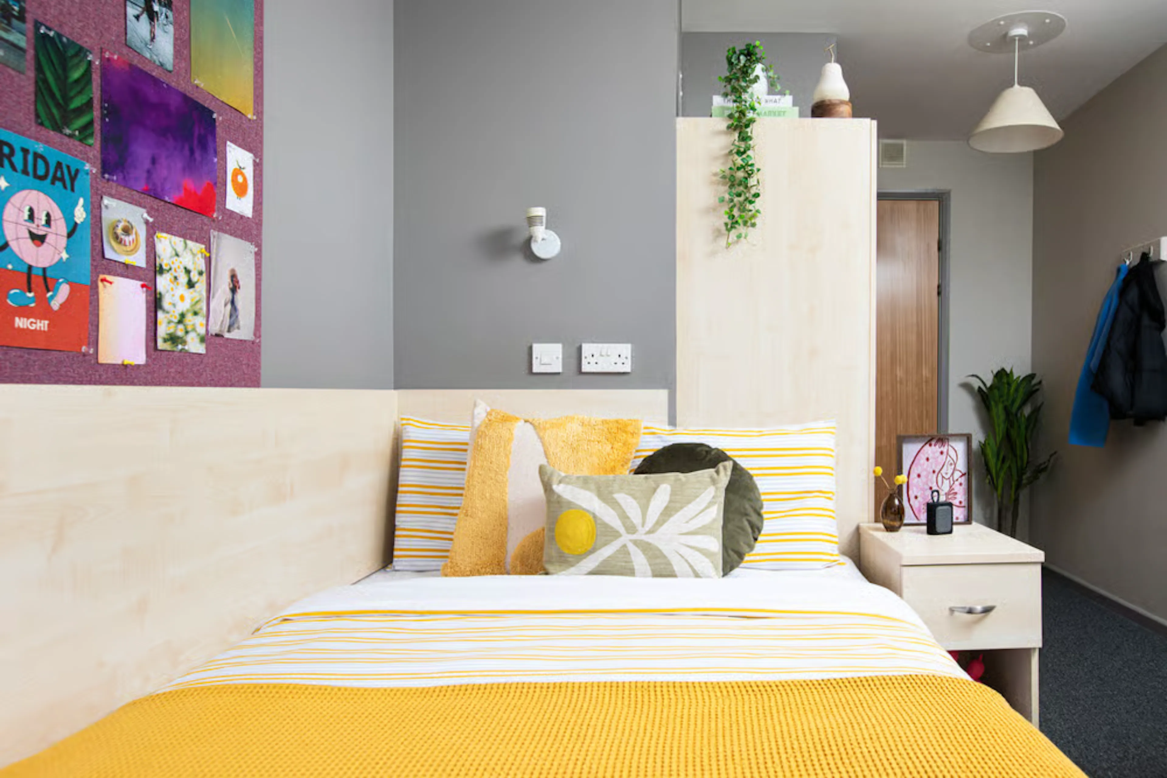 Premium Plus Ensuite ROOM 3