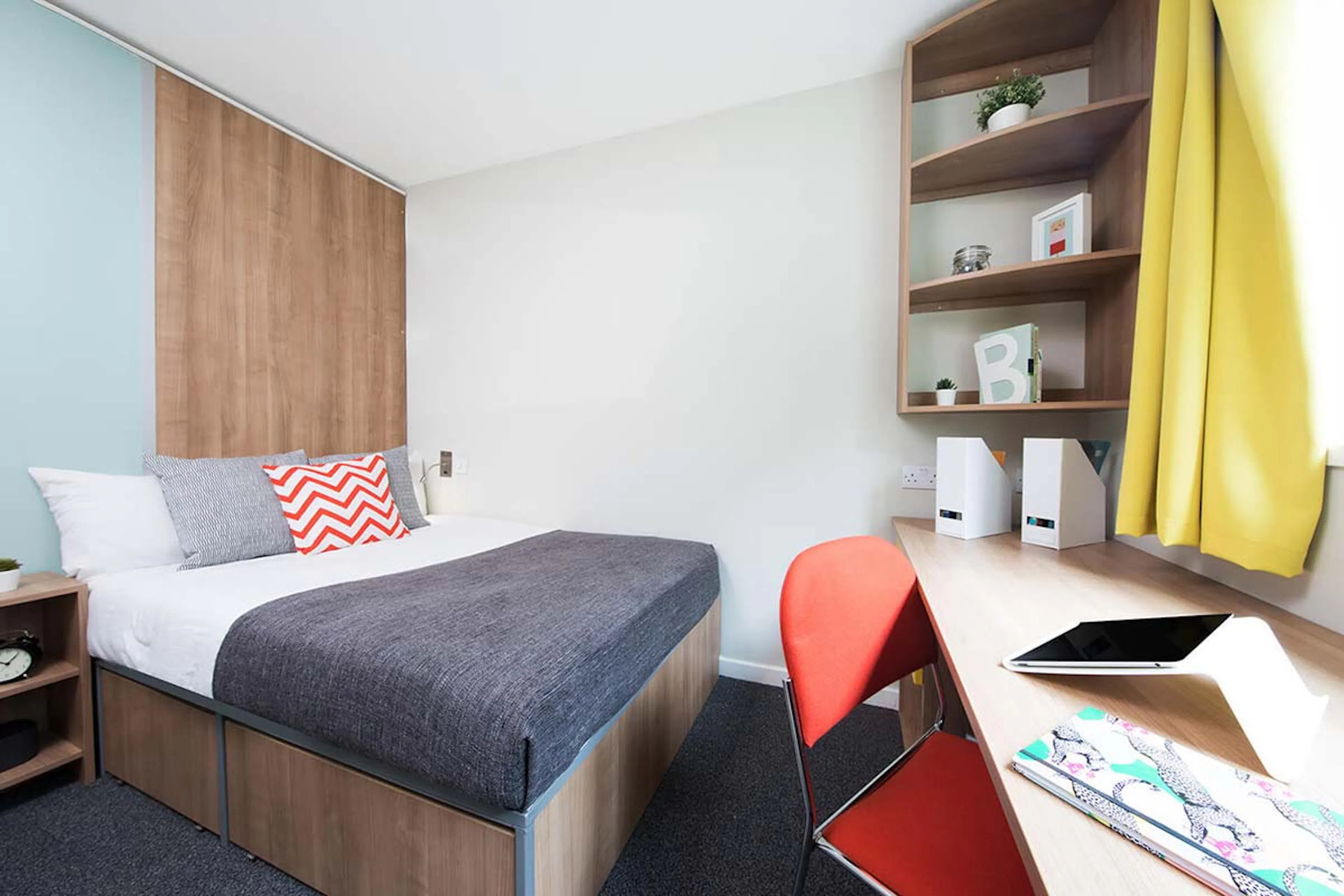 ROOM ROOM 2