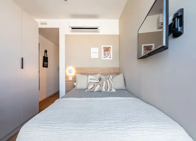 Premium Room (4-Bed) room image 1