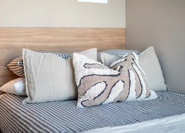 Premium Room (4-Bed) room image 2