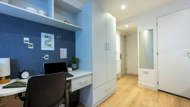 Premium Studio room image 3