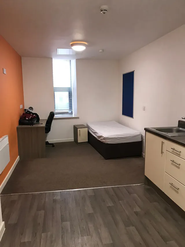 Premium Studio - Single room image 1