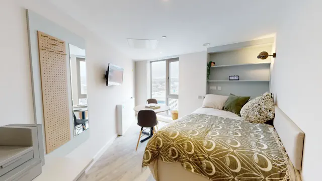 Premium Studio Accessible room image 1