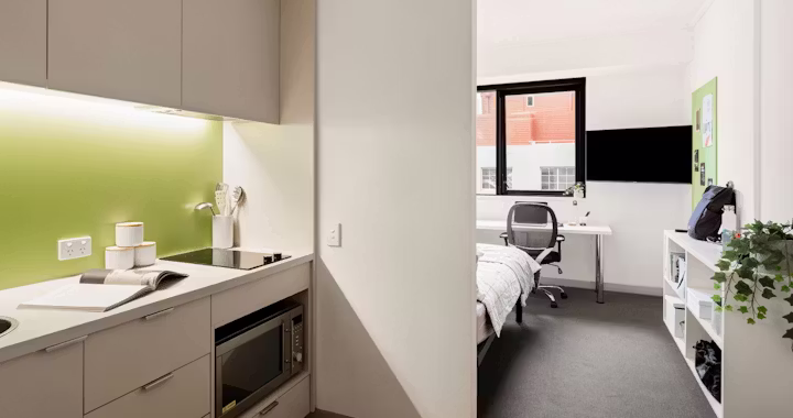 broadway-sydney-Premium Studio Apartment-1