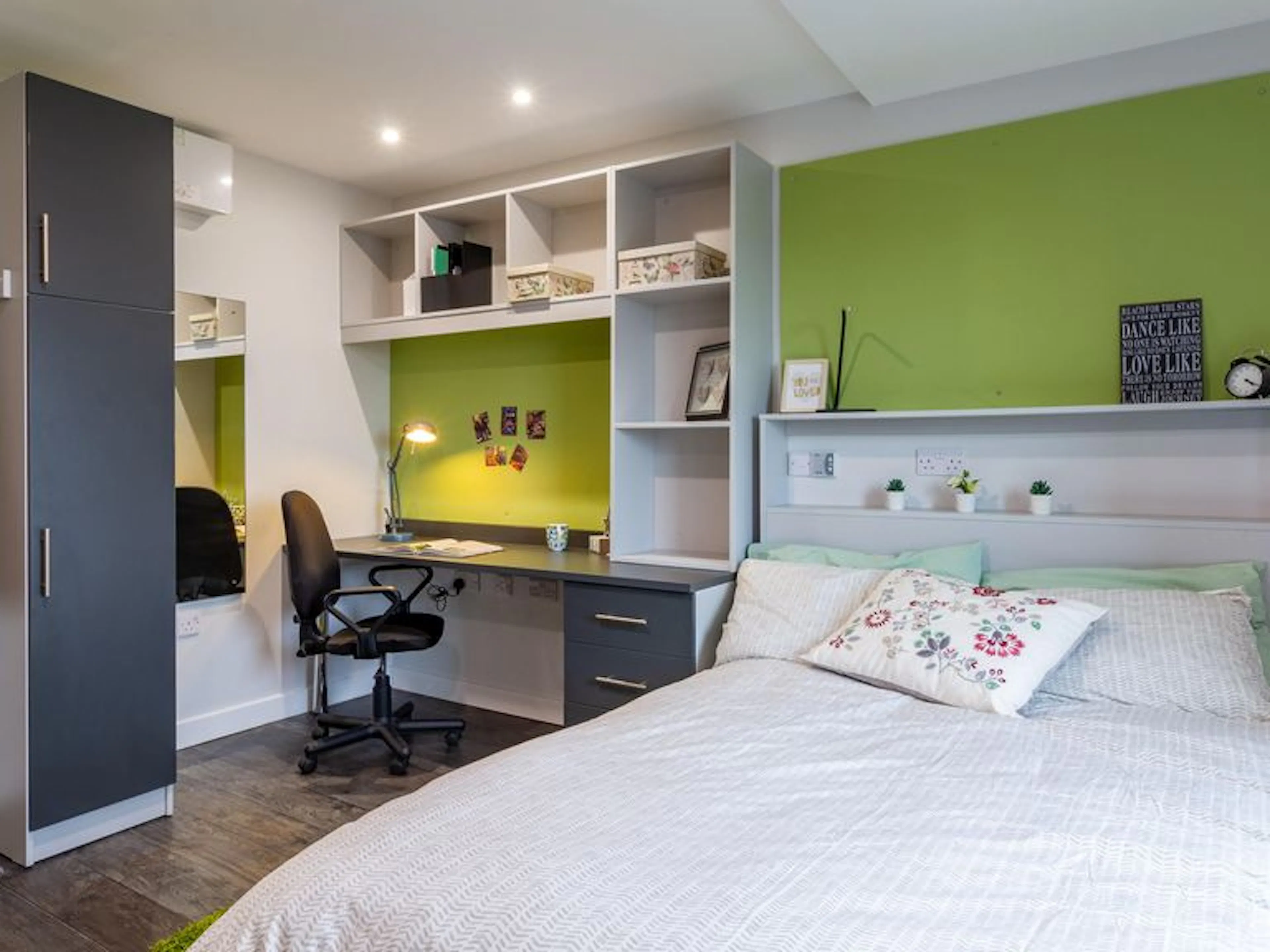 Deluxe Studio ROOM 3