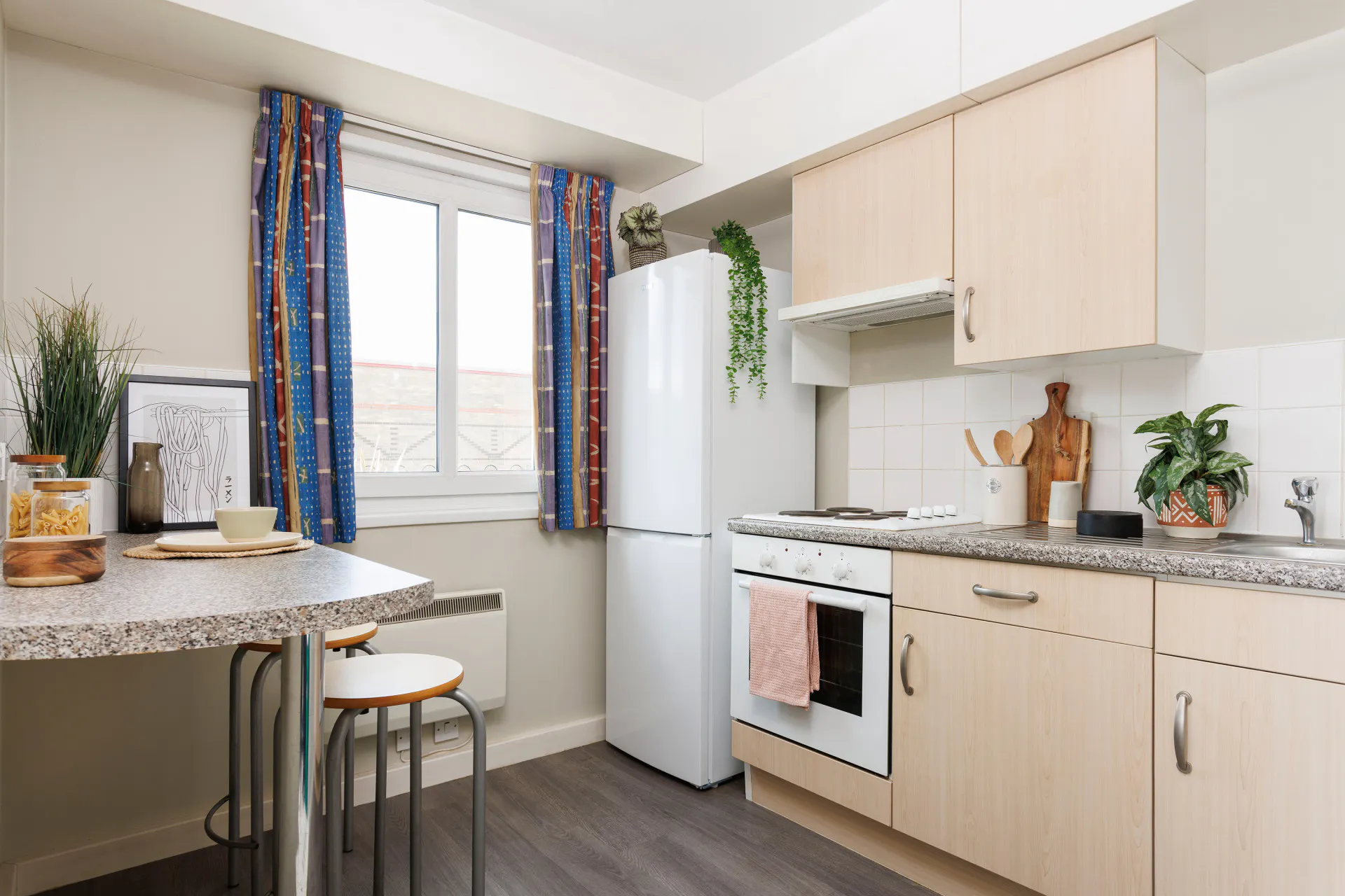 Deluxe Studio KITCHEN 3