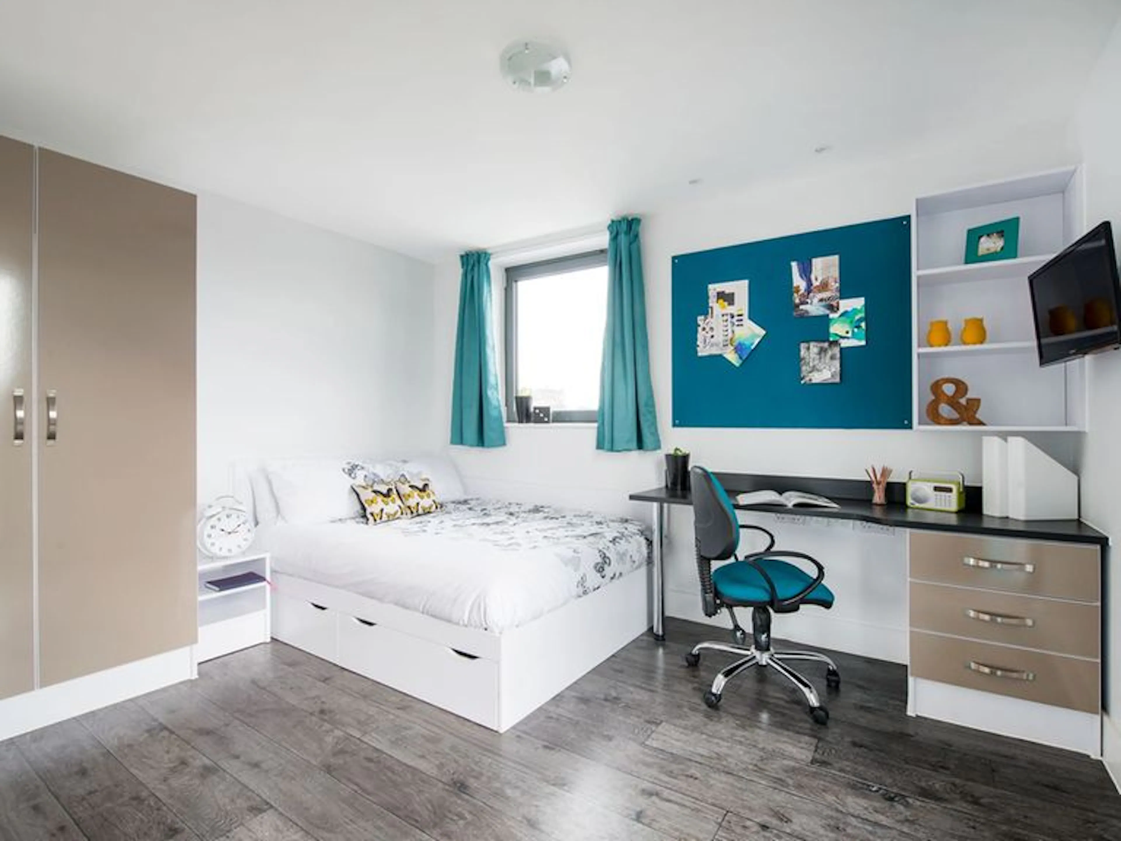 Deluxe Studio ROOM 4