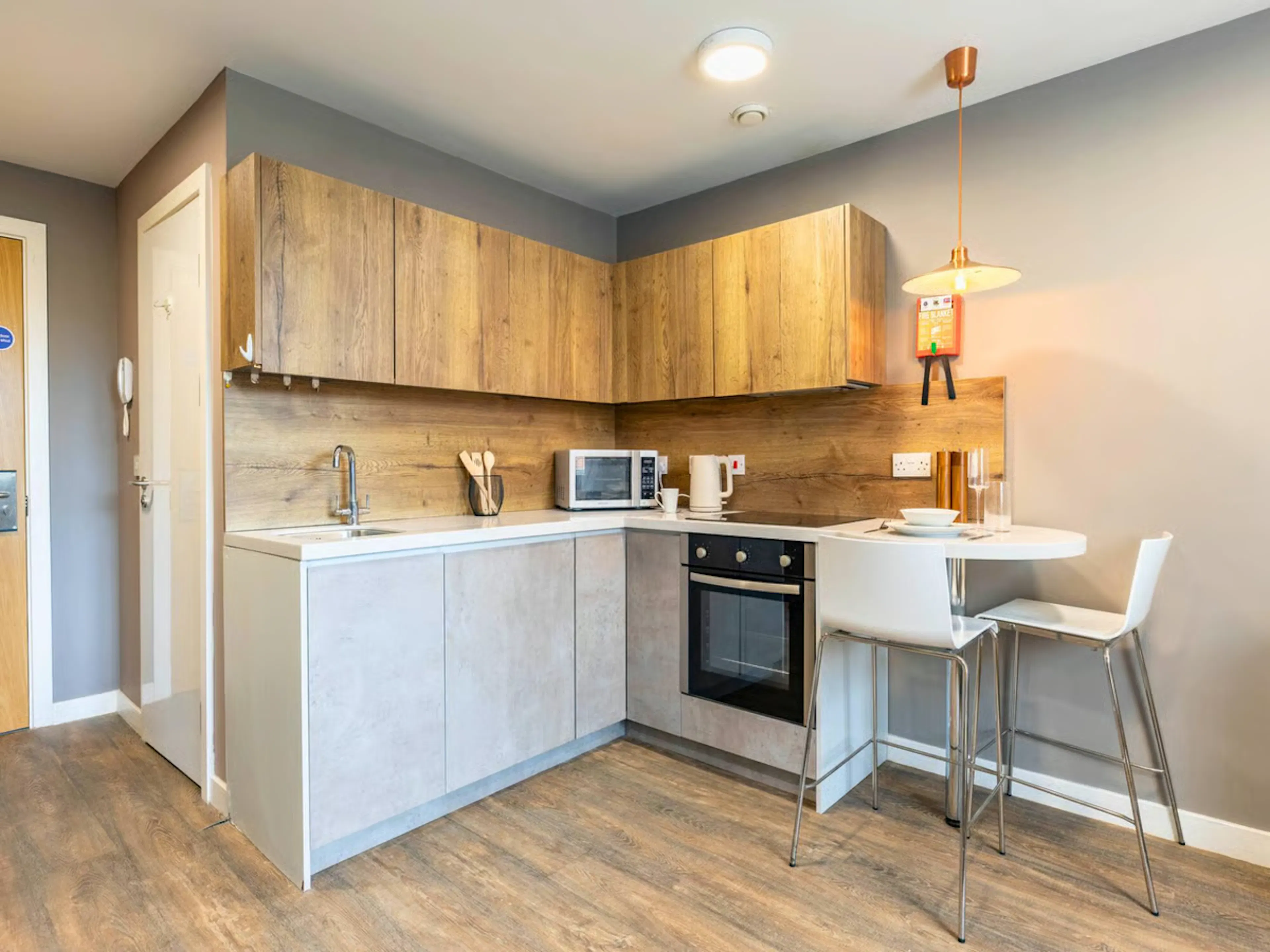 Premier Studio Plus KITCHEN 1