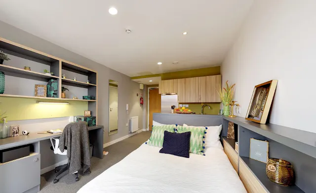 Deluxe Studio room image 1