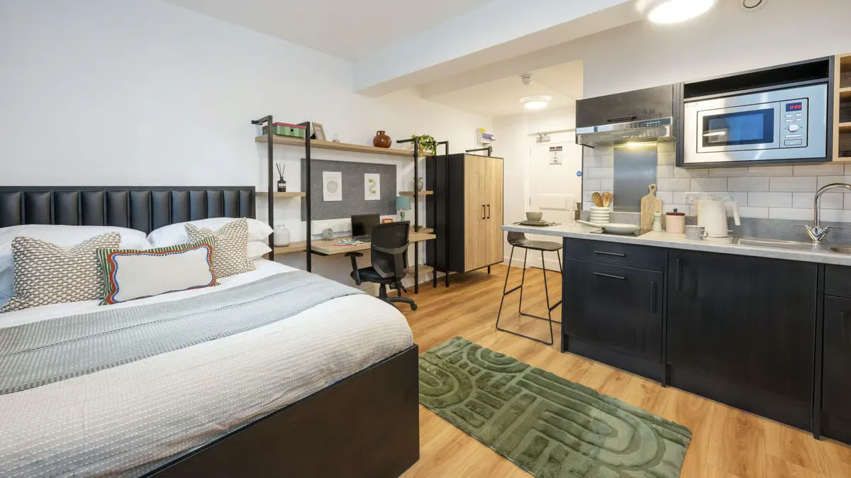 Premium Studio ROOM