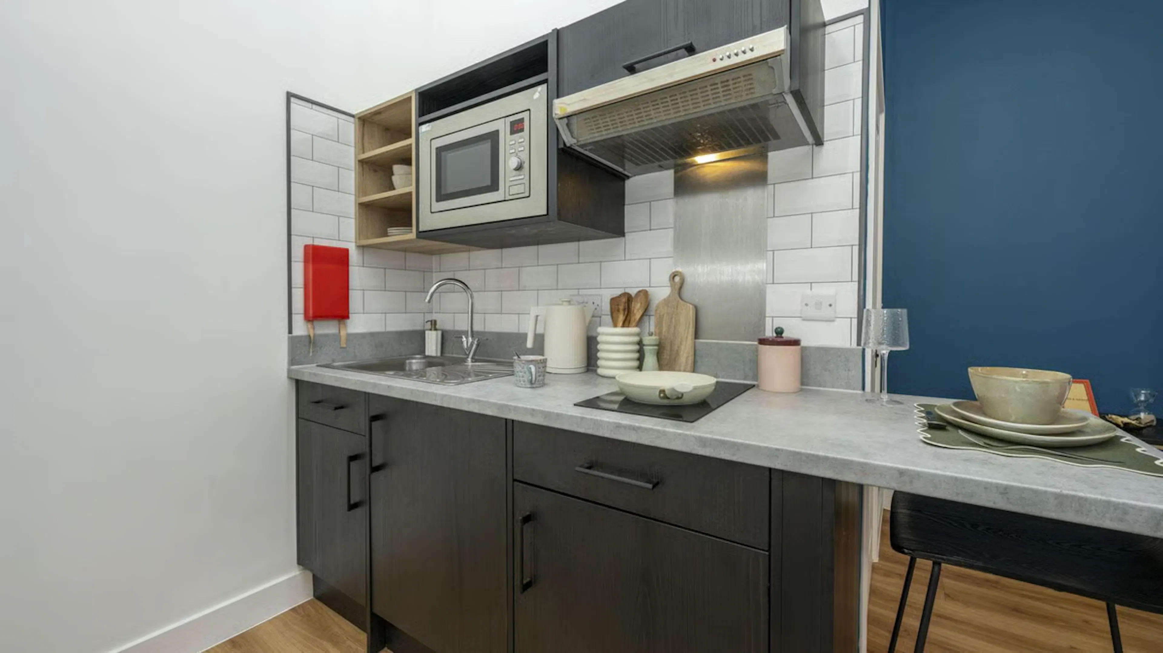 Premium Studio KITCHEN 3