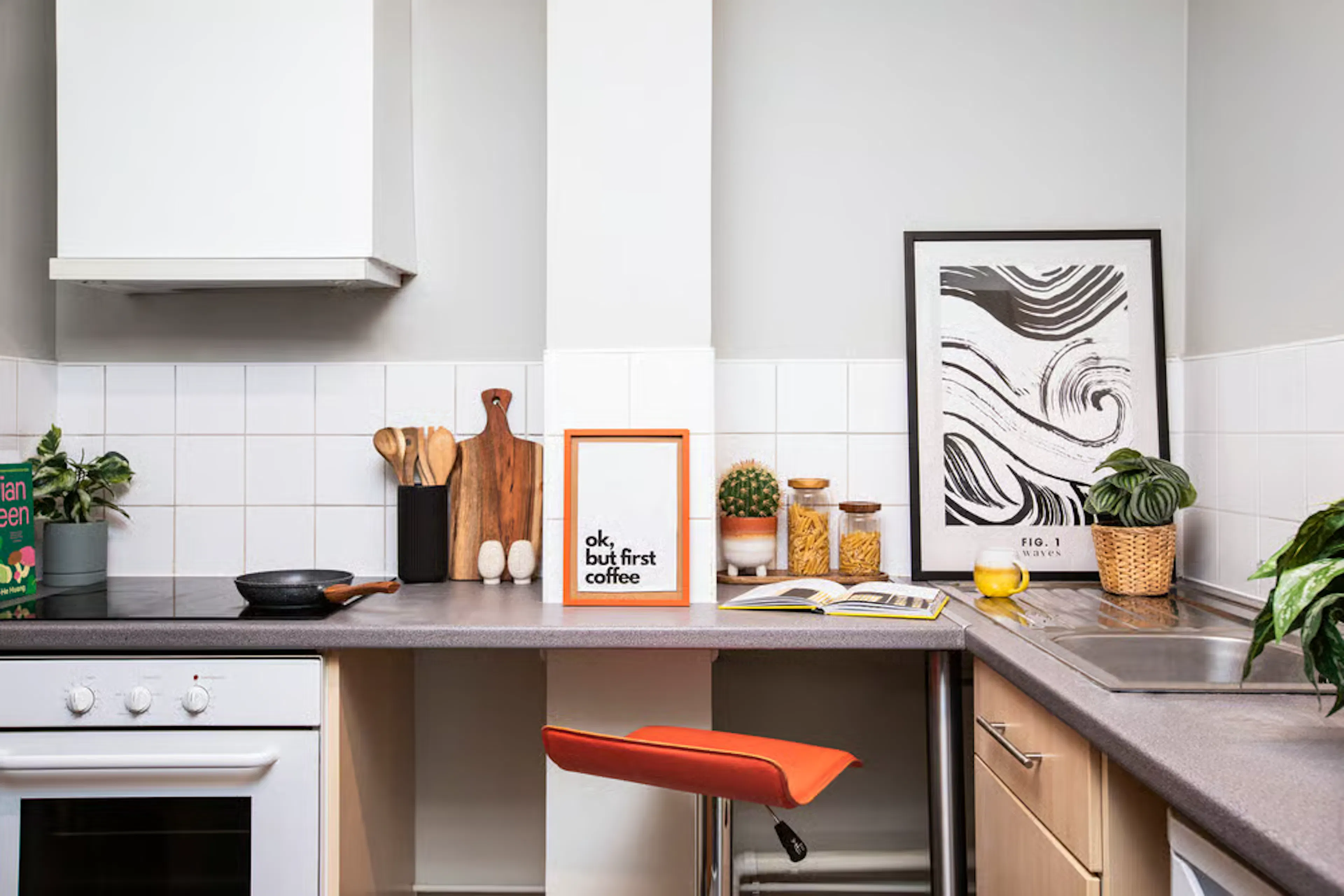 Premium Studio KITCHEN 1