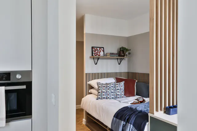 Premium Studio room image 2