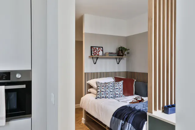 Premium Studio room image 2