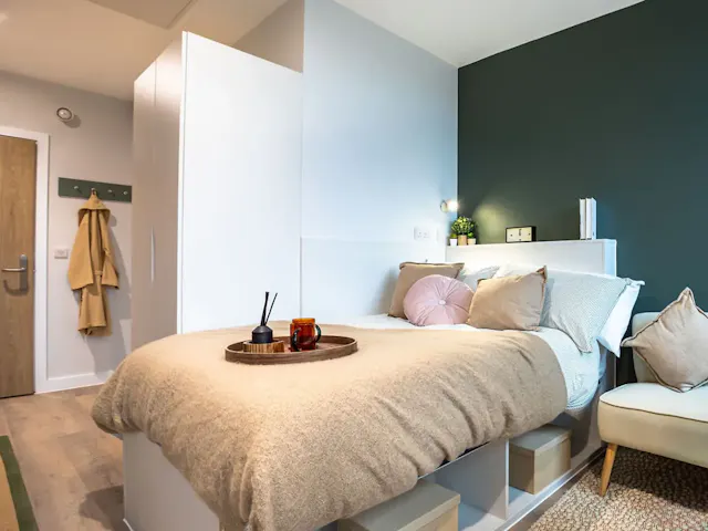 Premium Studio room image 1