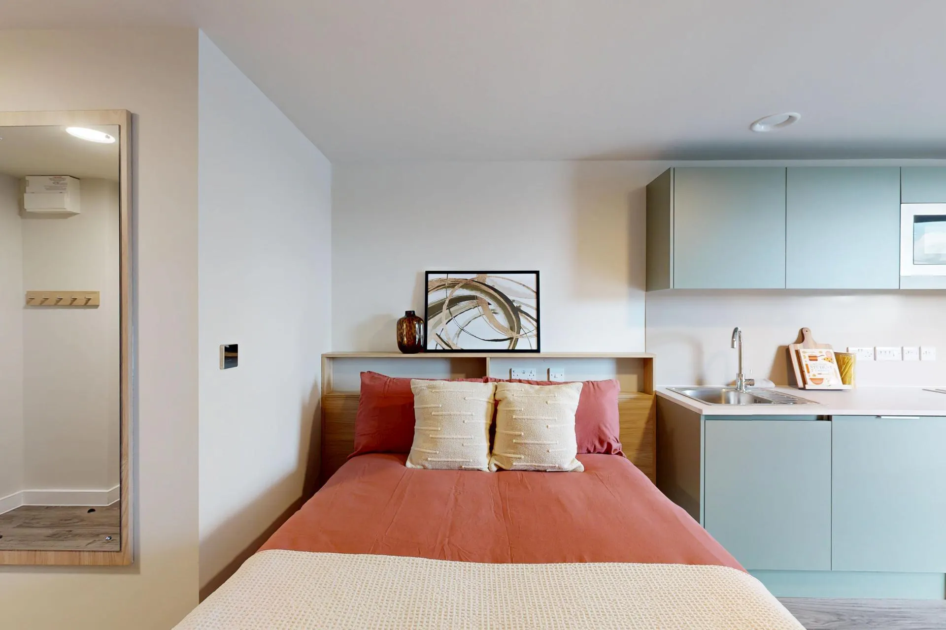 burnsall-house-coventry-Premium Studio