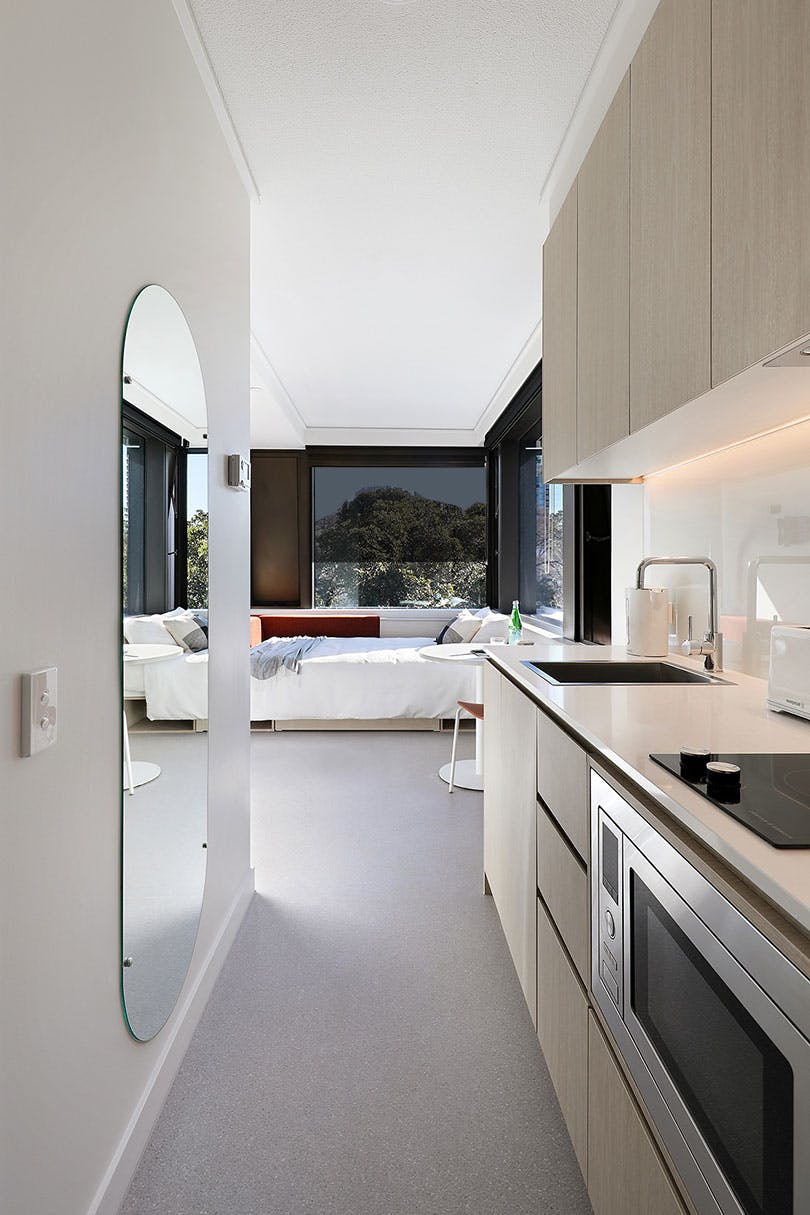 iglu-waterloo-sydney-Premium Studio Apartment