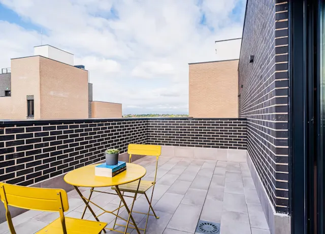 Premium Studio with Terrace room image 4