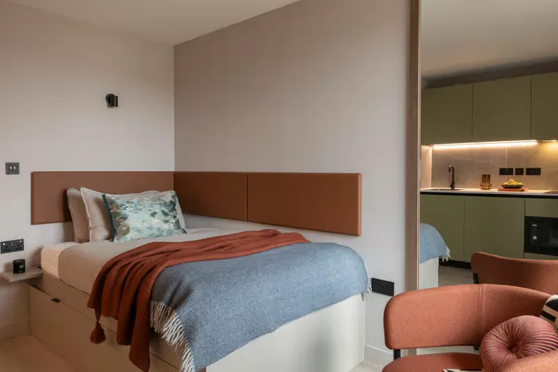 the-pepper-mill-edinburgh-Premium Studio