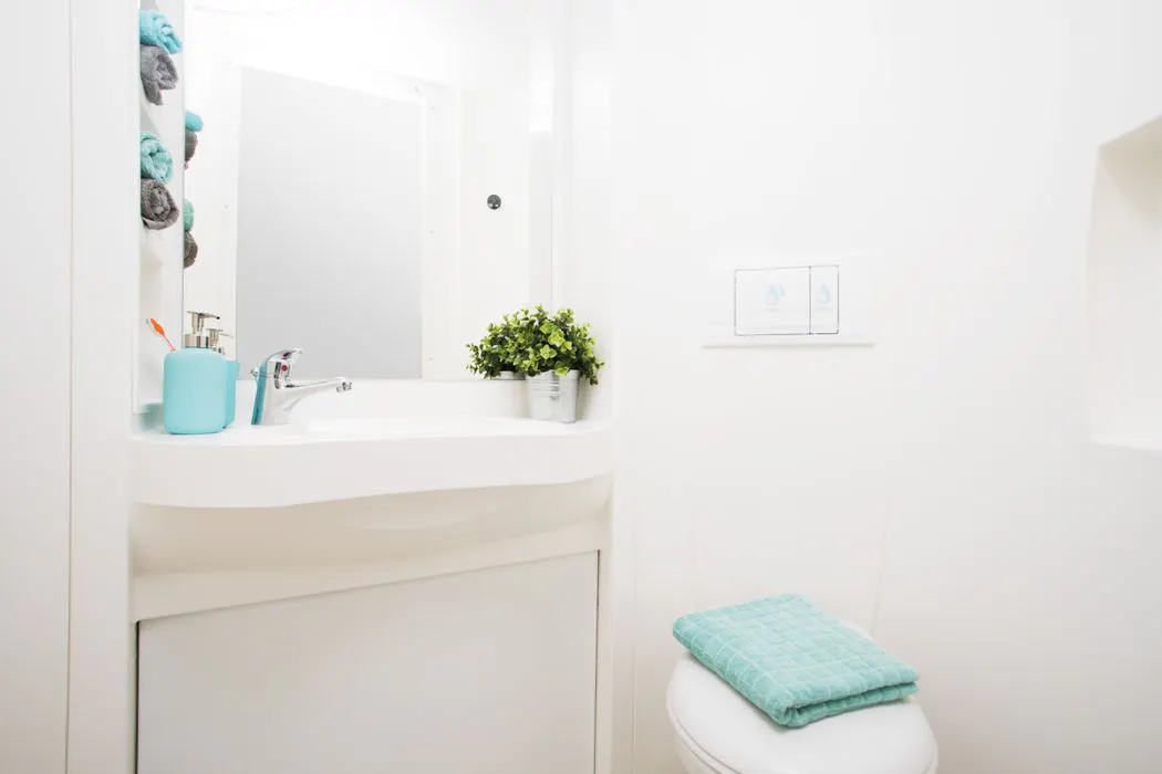 BATHROOM BATHROOM 1