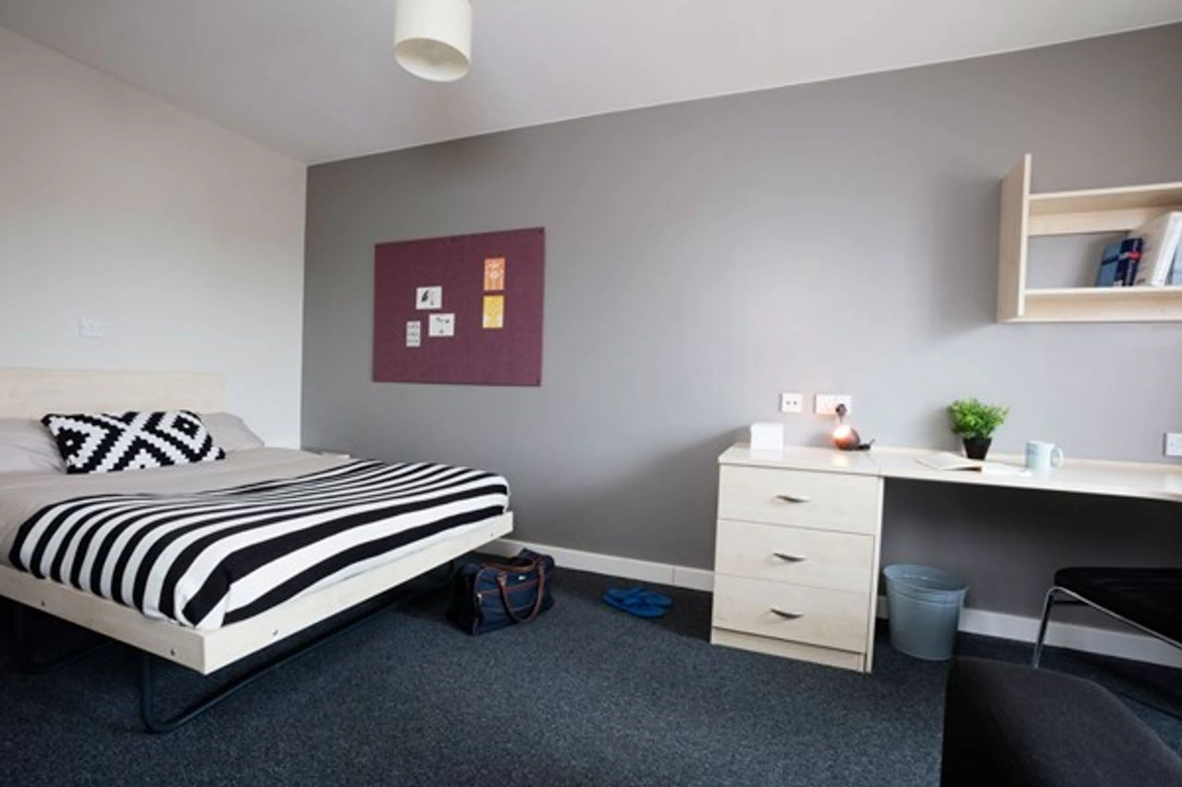 ROOM ROOM 3