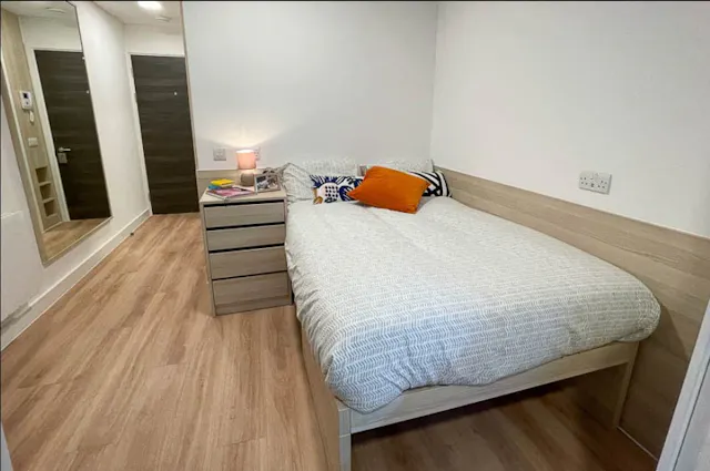 Deluxe Studio room image 1
