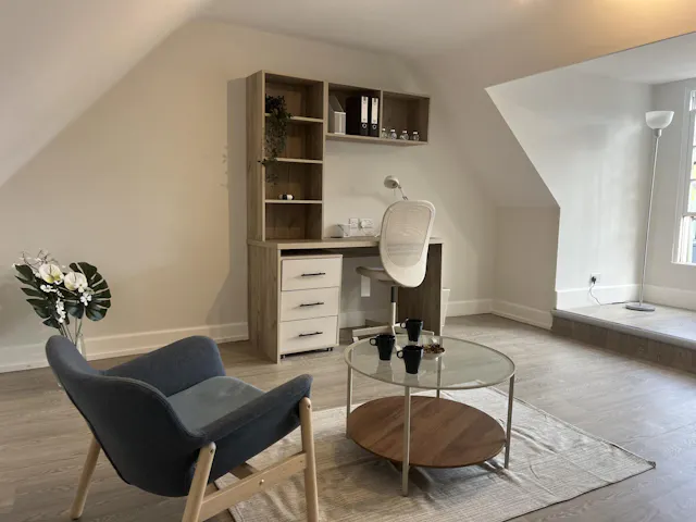 Prestige room image 2