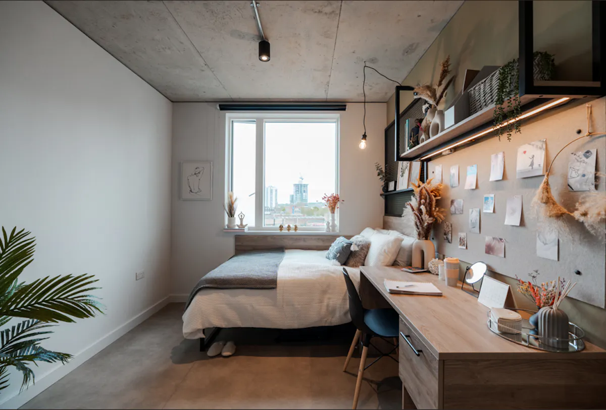 Prestige Ensuite ROOM