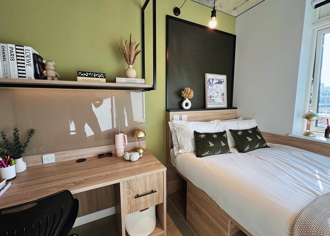 elephand-castle-london-Classic En-suite