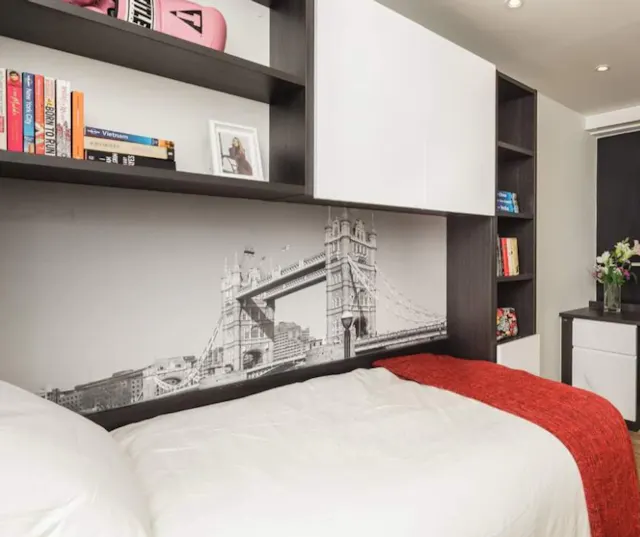 Private Room room image 1