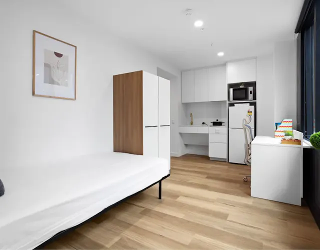 Private Studio Platinum room image 1