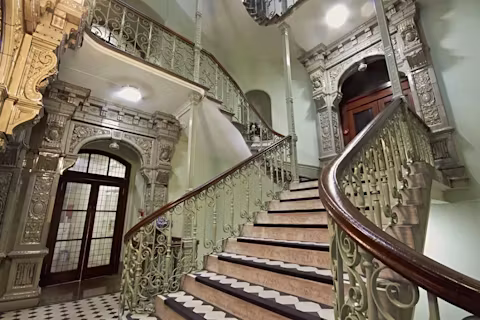 queen-alexandras-house-london-BUILDING