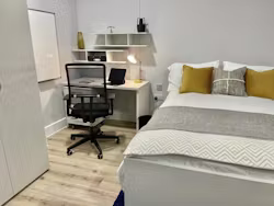 hydrogen-falmouth-falmouth-Ground Floor Studio (Inland View)