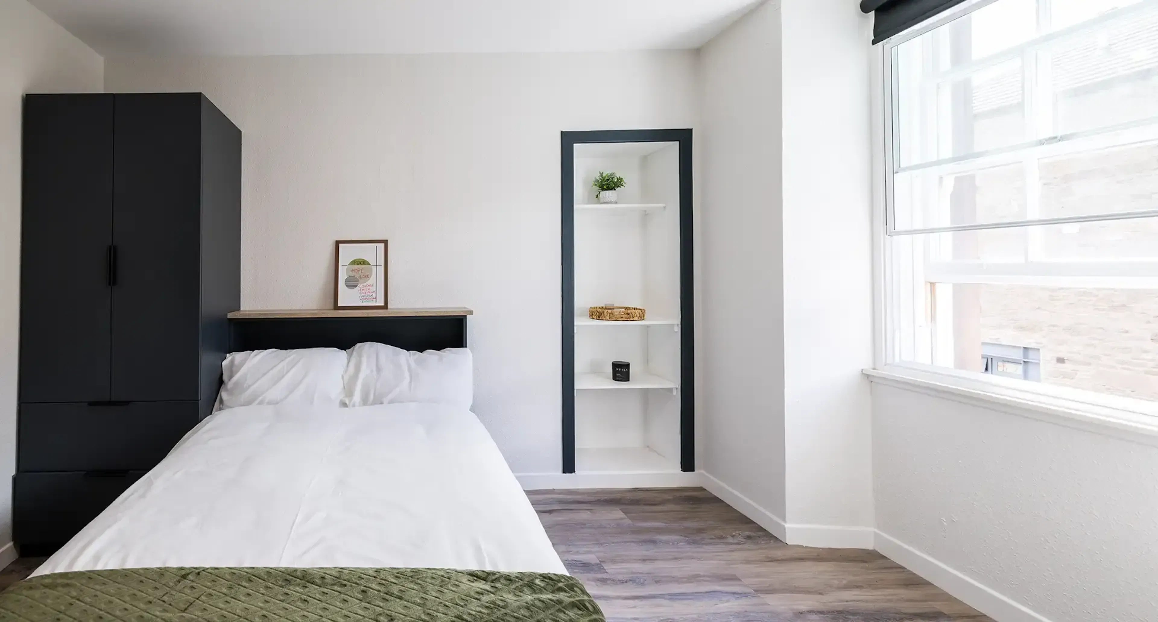 Standard Plus - 3 Bed ROOM 2