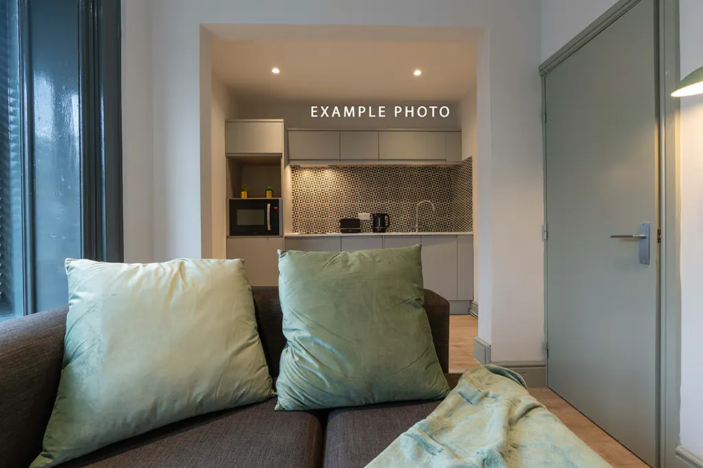 ROOM ROOM 1