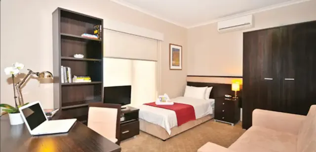 Room 1 room image 1