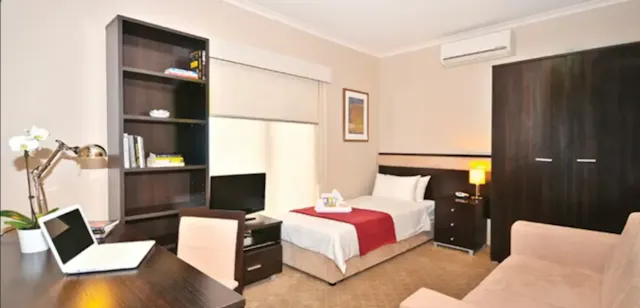 Room 1 room image 1