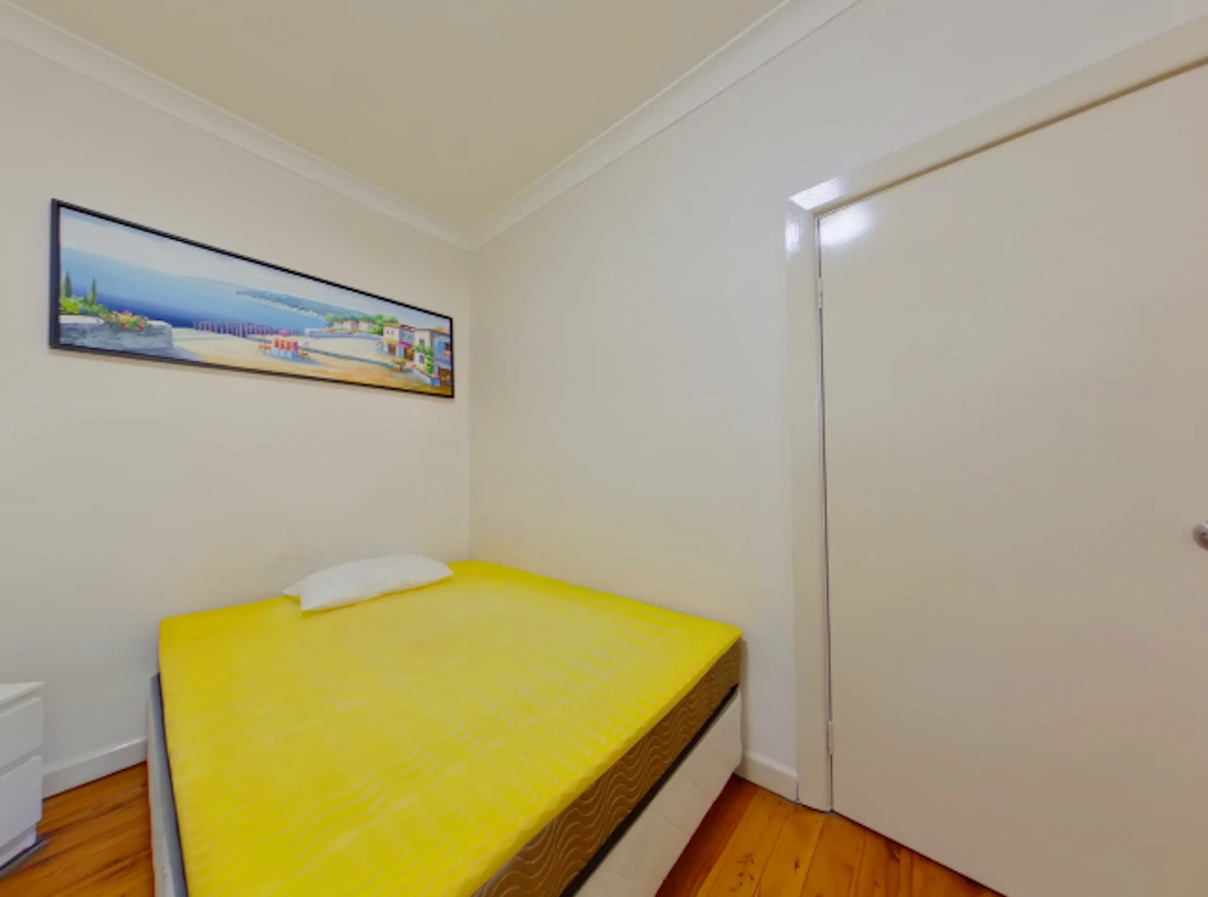 Room 4 (standard) ROOM 4