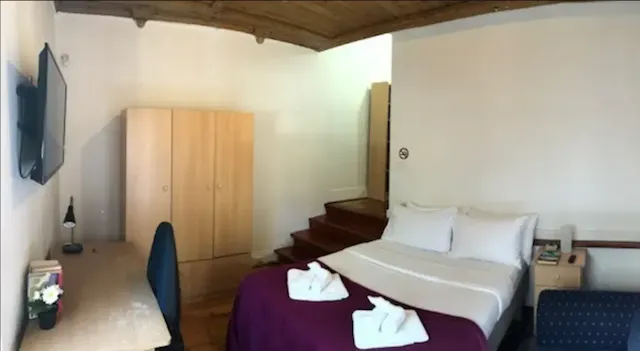 Room 7 room image 2