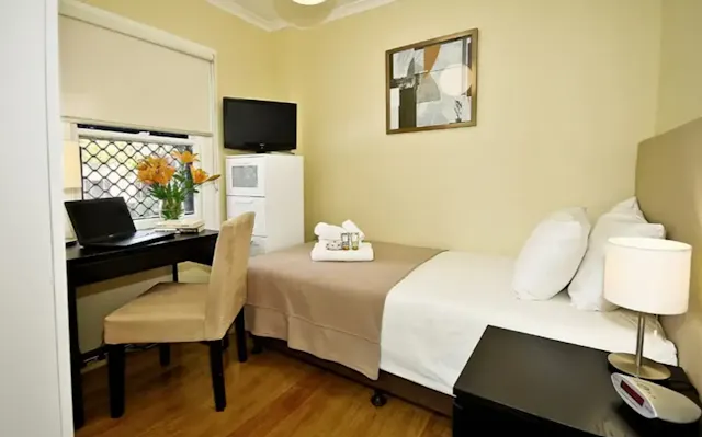 Room 7 room image 1