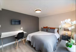 5a-selborne-gardens-newcastle-4 Bed Apartment