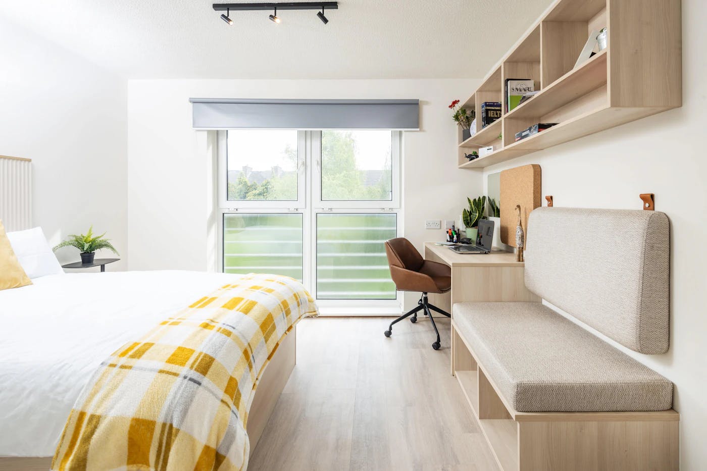 Silver En-suite