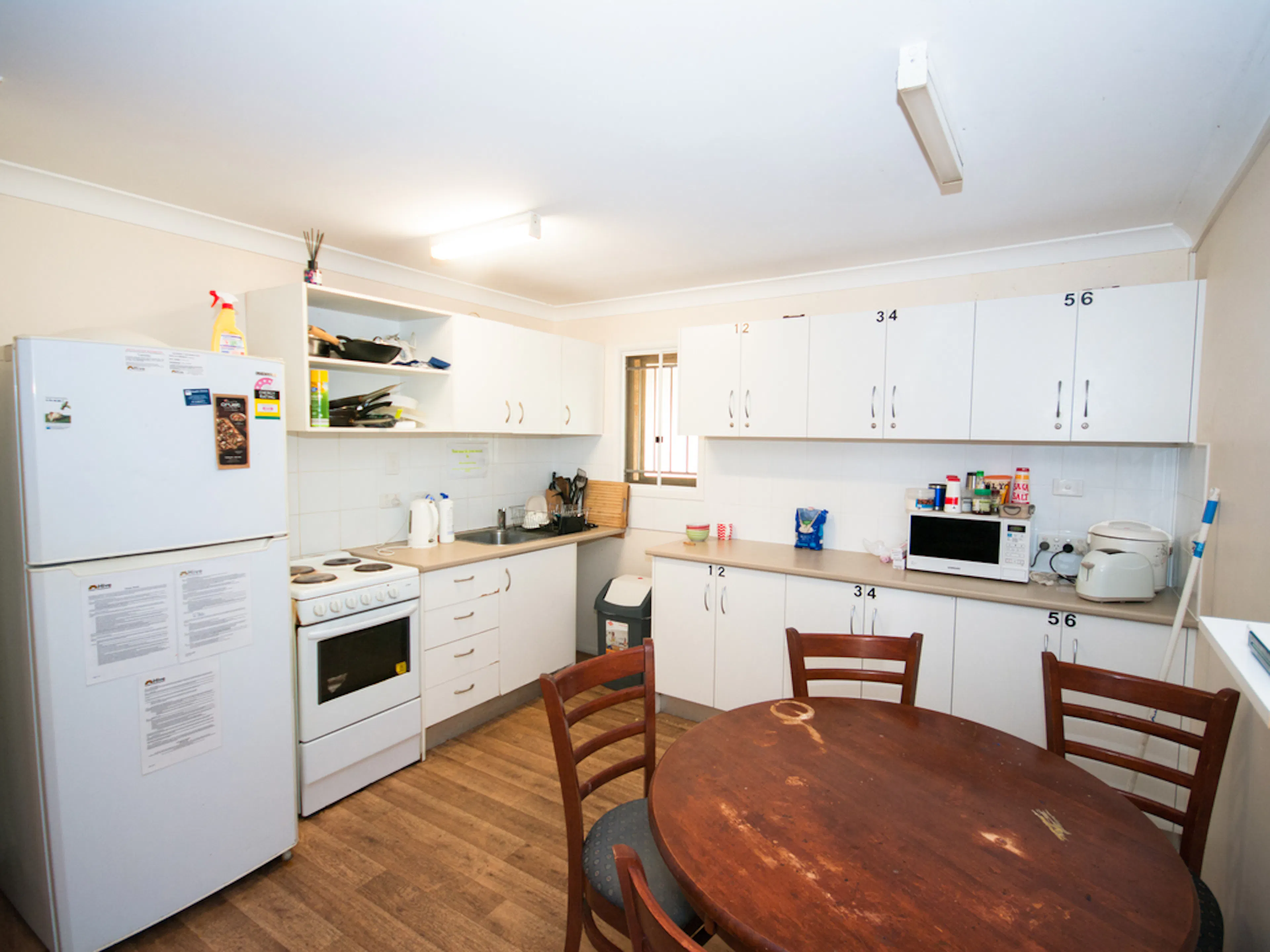 Refreshing Single Room KITCHEN 3