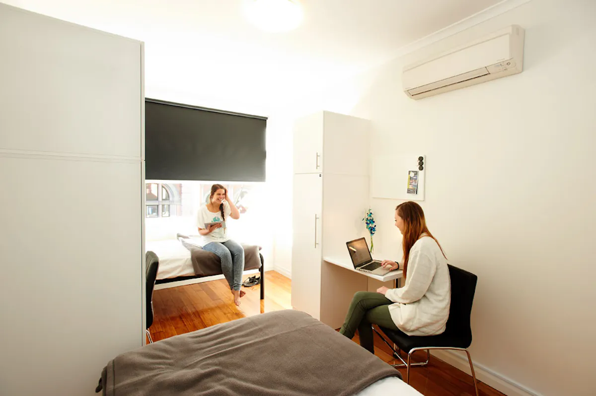 Single Room ROOM