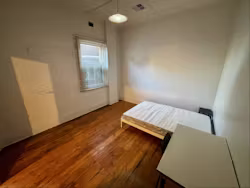 198-mead-street-adelaide-Room 3