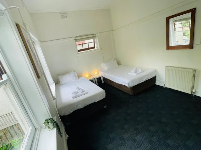 Room 10 room image 1